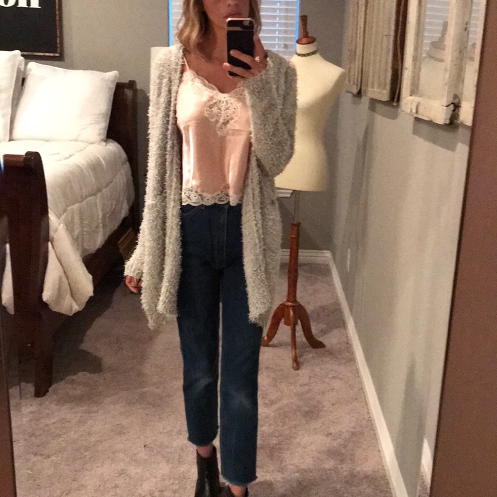 library cardi